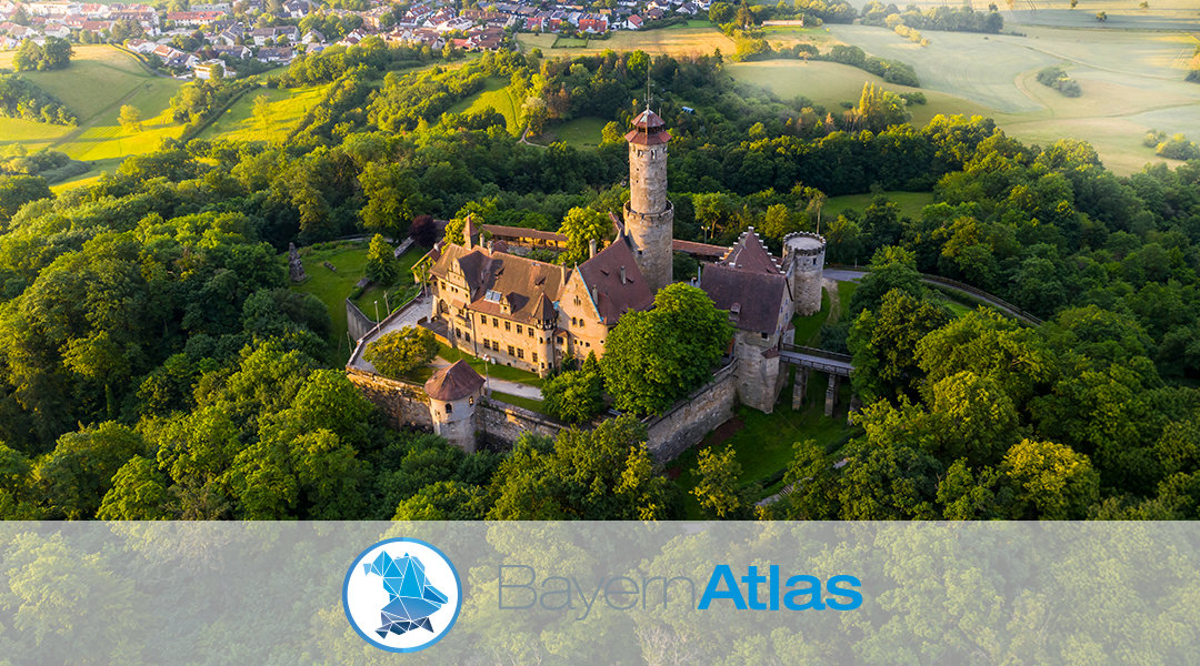 Geheimnisvolles Bayern Zu sehen ist die Altenburg (Bamberg) aus der Vogelperspektive.